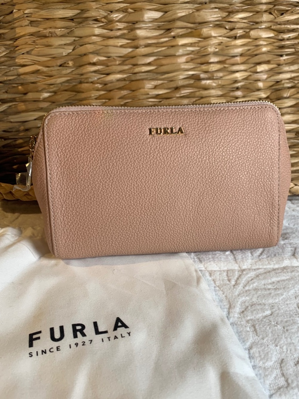 Furla soft pink leather zipper bag -
